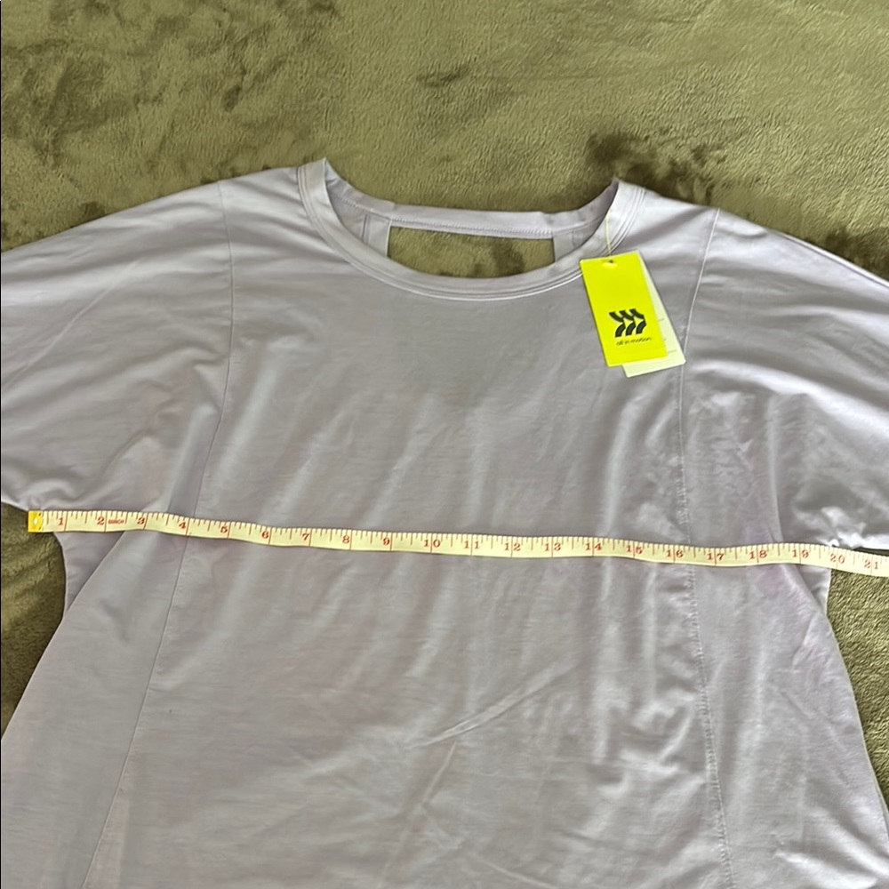 NWT All in Motion Moisture Wicking Lavender Top - Picture 5 of 8
